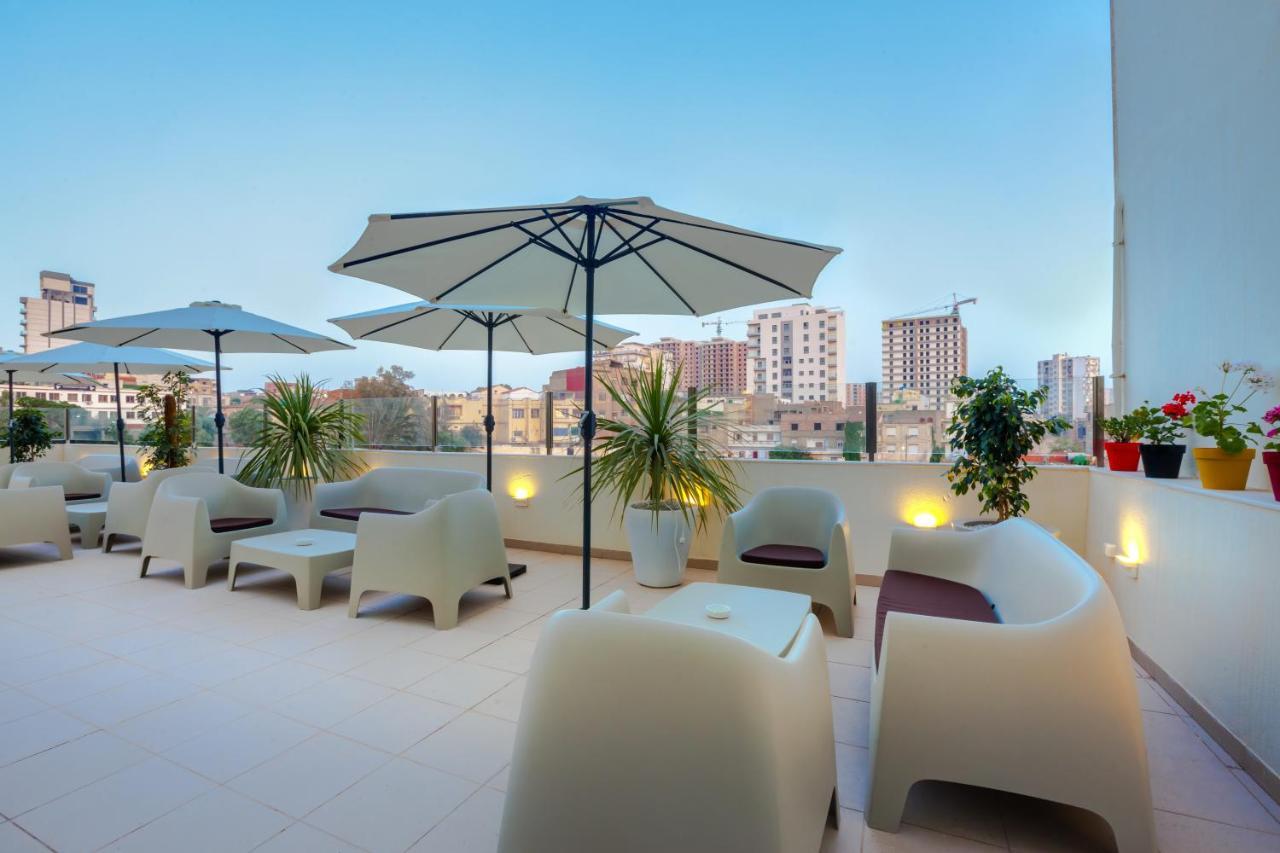 Ibiris Hotel Оран Екстериор снимка