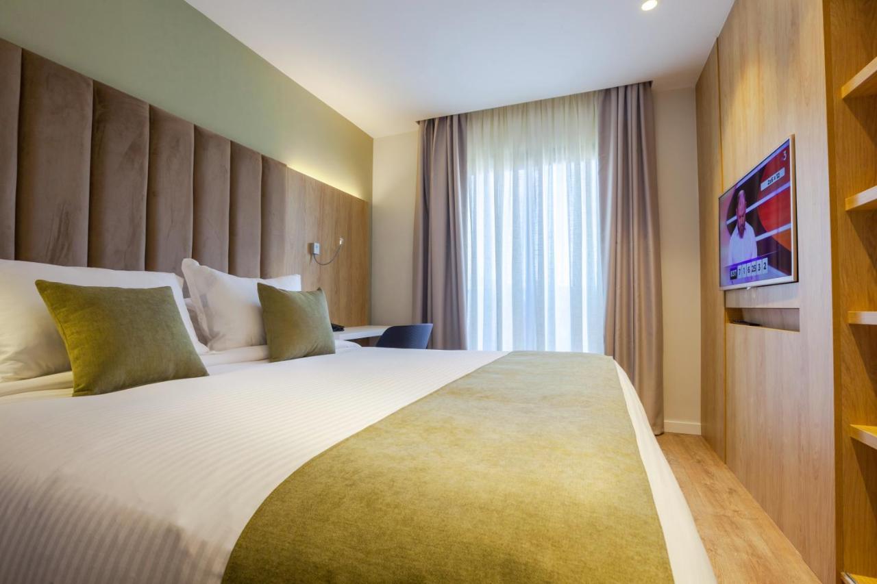 Ibiris Hotel Оран Екстериор снимка