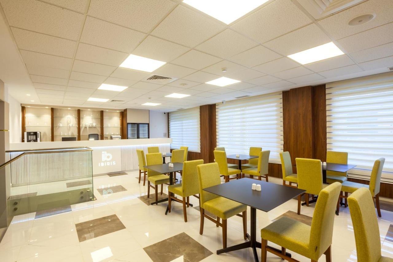 Ibiris Hotel Оран Екстериор снимка