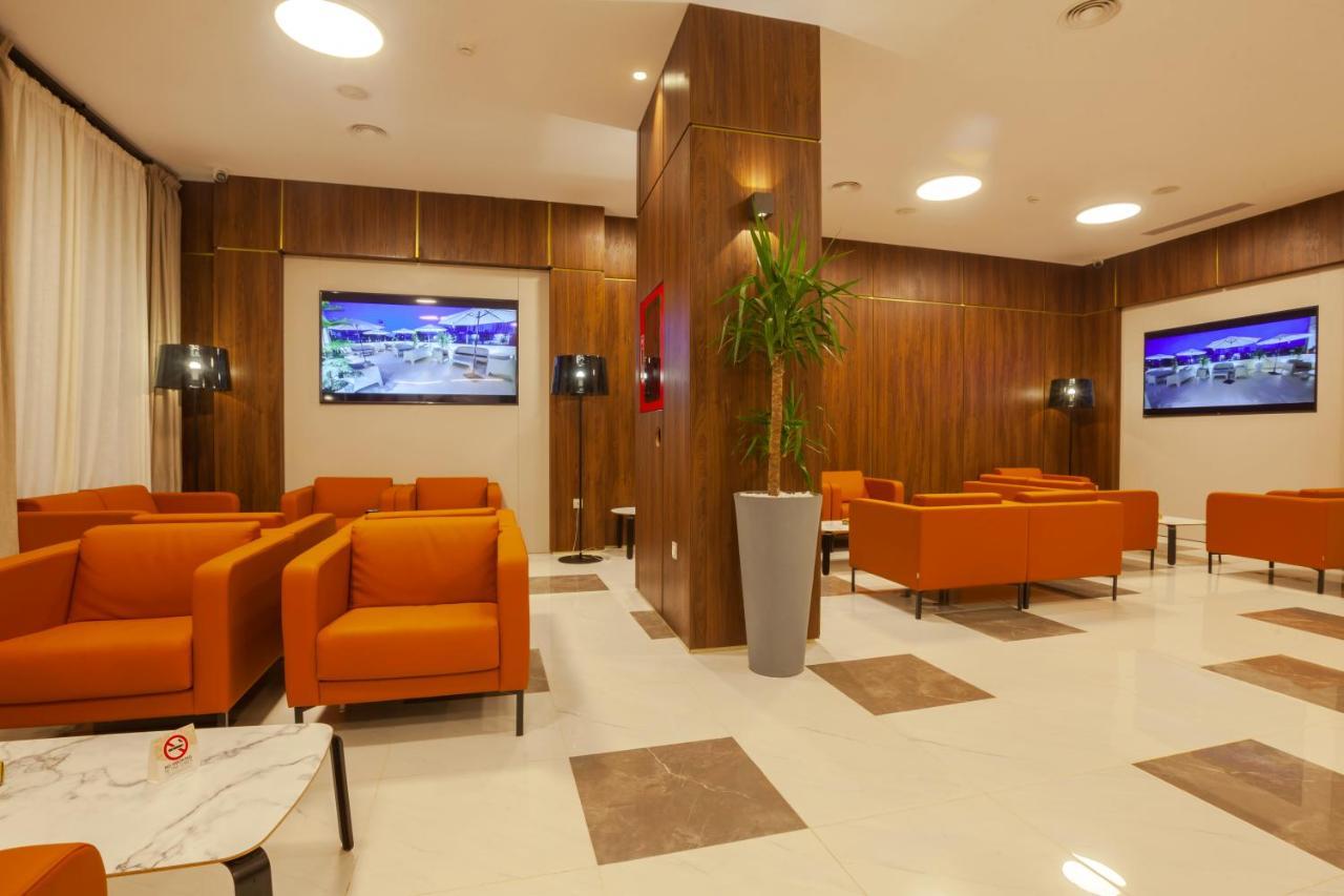 Ibiris Hotel Оран Екстериор снимка