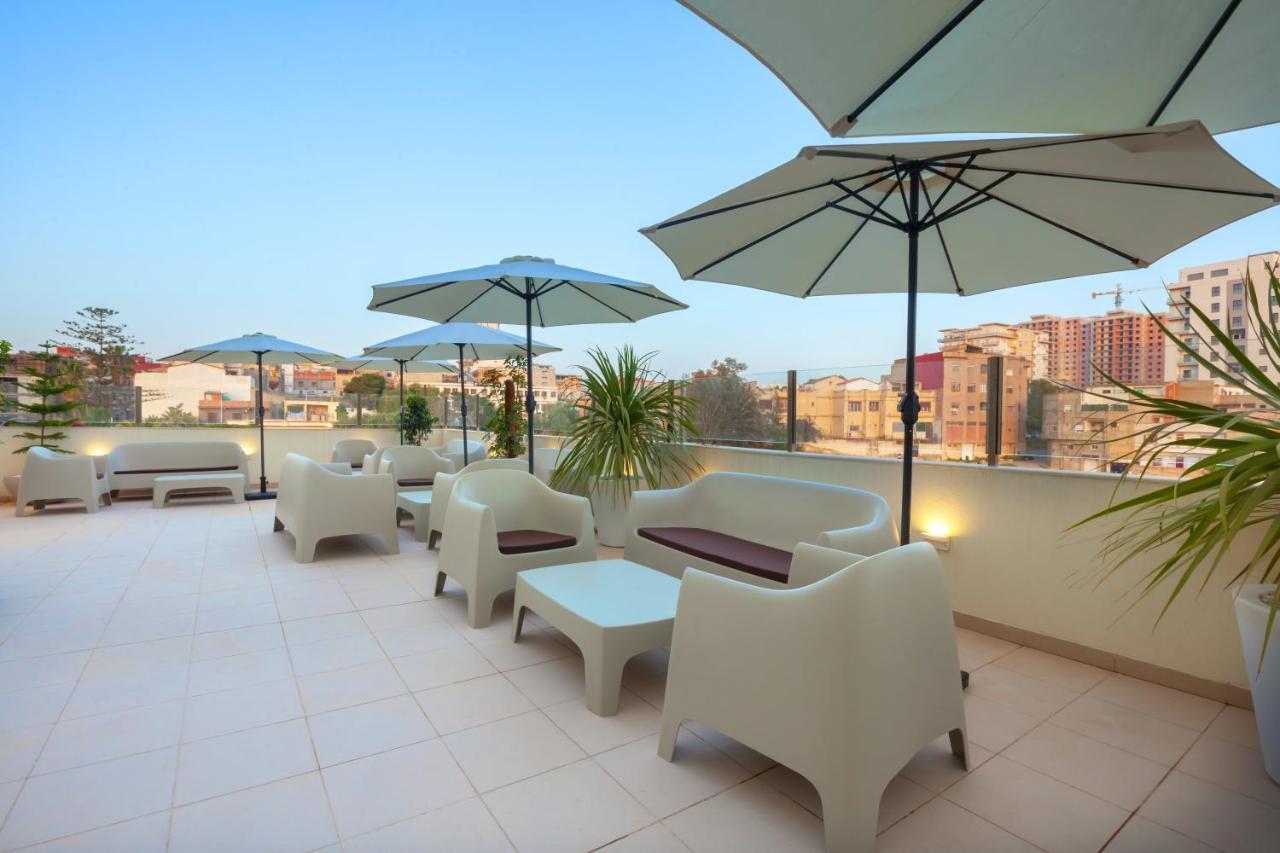 Ibiris Hotel Оран Екстериор снимка