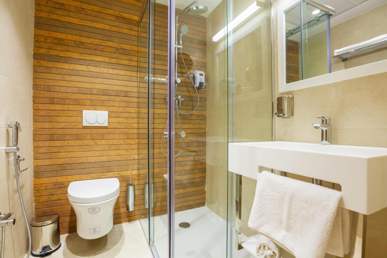 Ibiris Hotel Оран Екстериор снимка