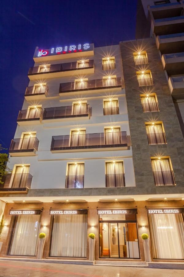 Ibiris Hotel Оран Екстериор снимка